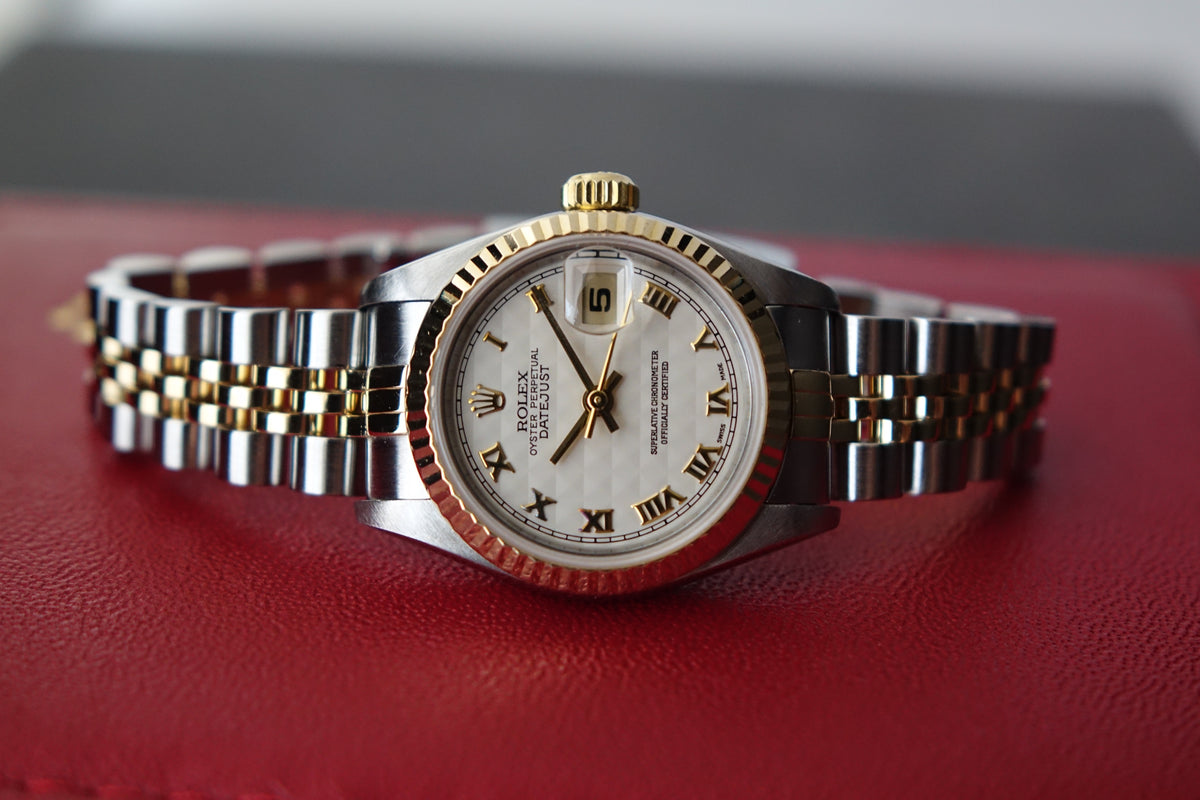 Rolex Datejust lady 26 79173 pyramid dial