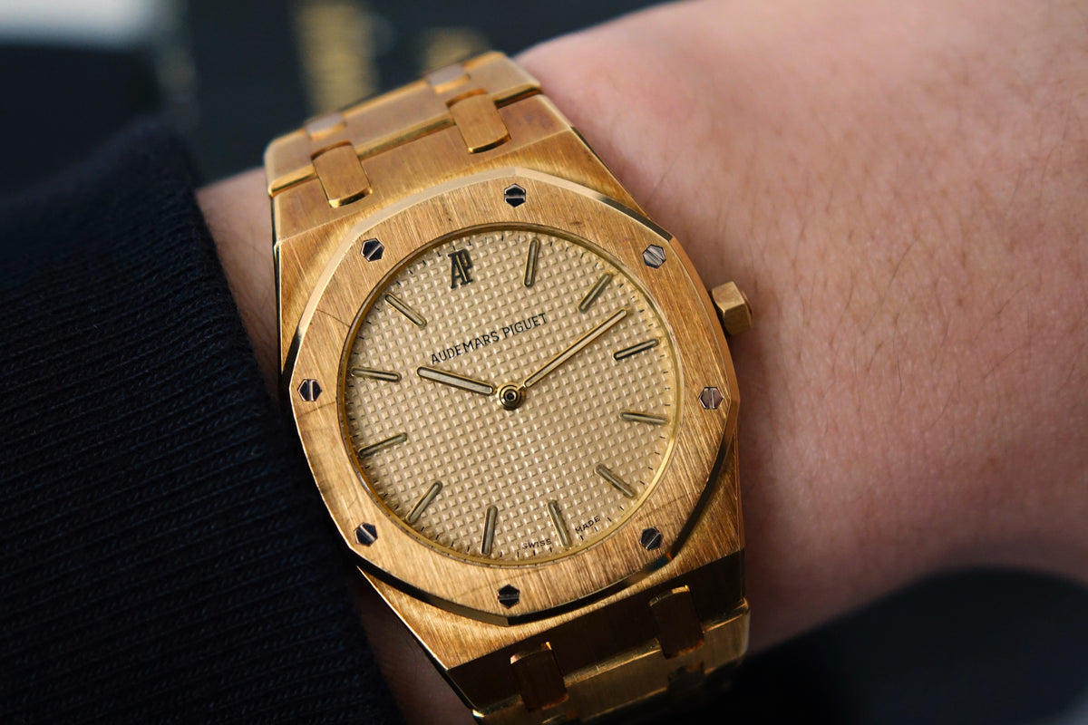 Audemars Piguet Royal Oak 56303BA 18k Yellow gold Jumbo