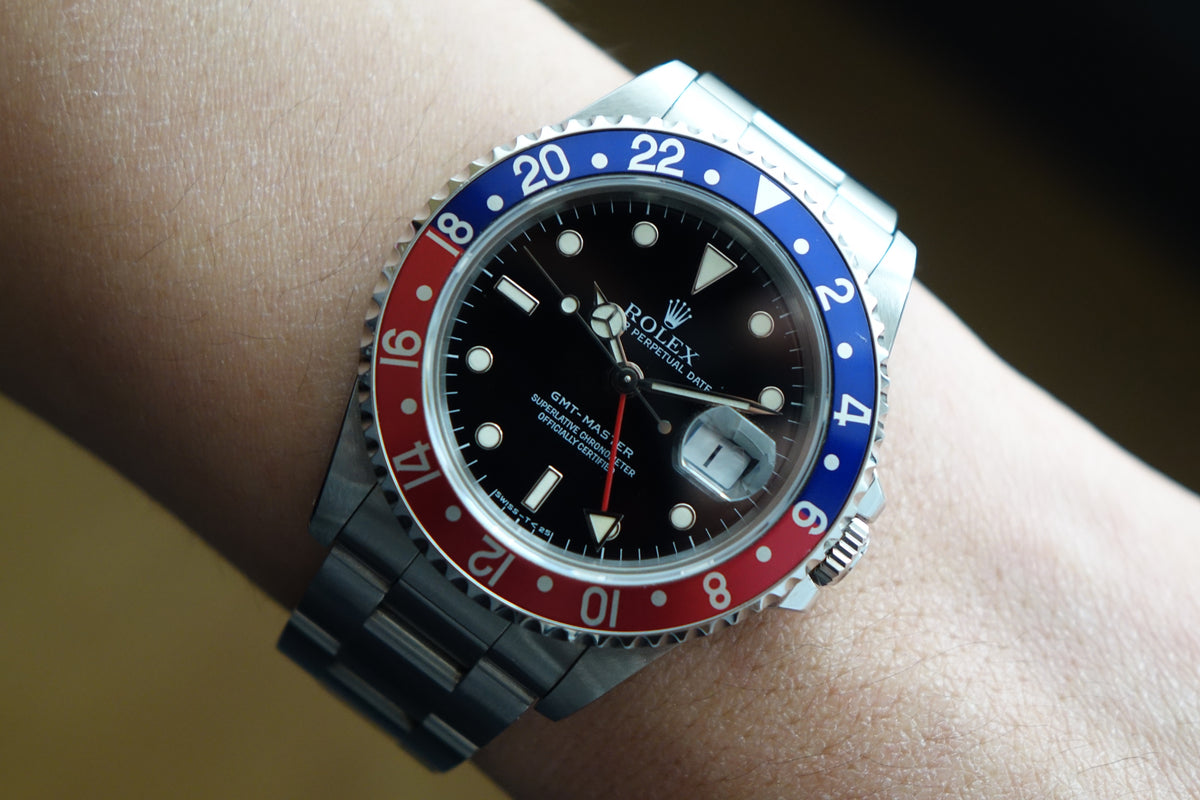 Unpolished Rolex GMT Master 16700 Pepsi full set