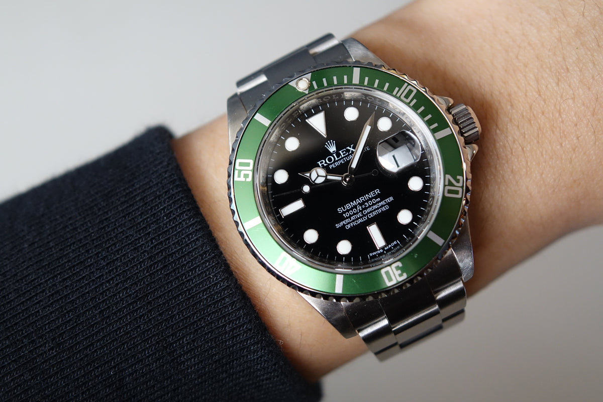 Rehaut Rolex Submariner 16610LV Kermit green bezel Submariner "Kermit" 50th anni