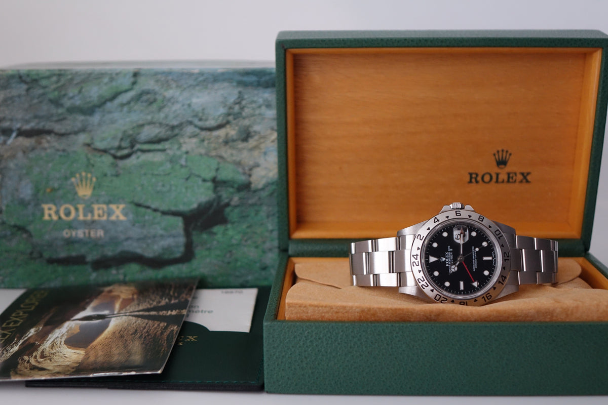 Rolex Explorer 2 16570 black dial no pinhole