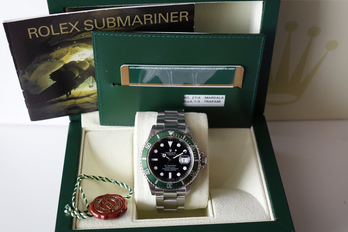 Rehaut Rolex Submariner 16610LV Kermit green bezel Submariner "Kermit" 50th anni