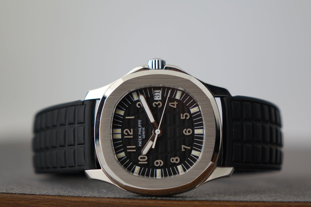 Patek Philippe Aquanaut 5060A tritium