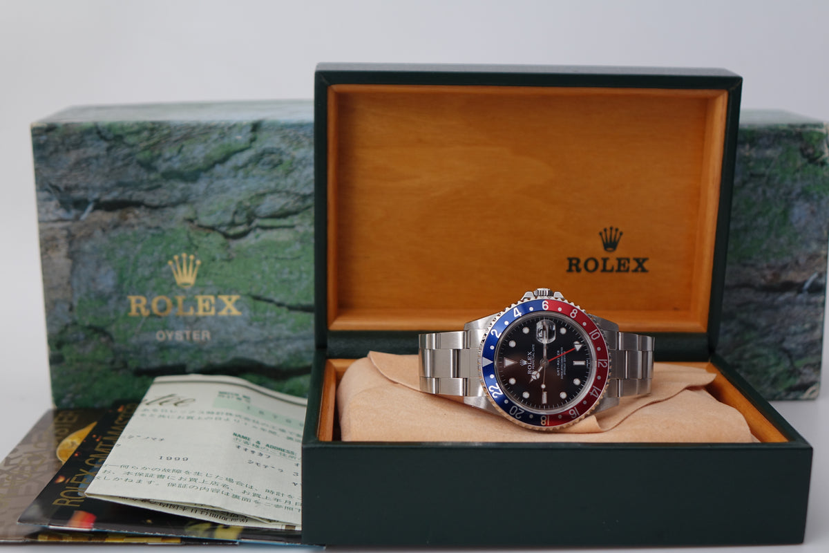 Swiss only Rolex GMT Master 16700 Pepsi full set