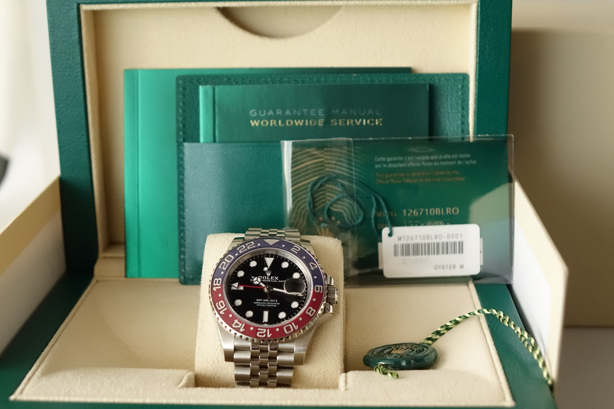 Rolex GMT Master 2 Pepsi 126710BLRO jubilee