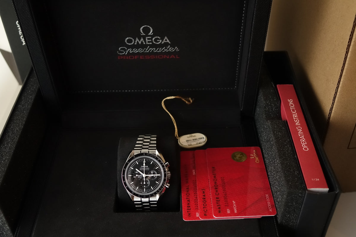 Omega Speedmaster Moonwatch Professional 3861 Sapphire sandwich