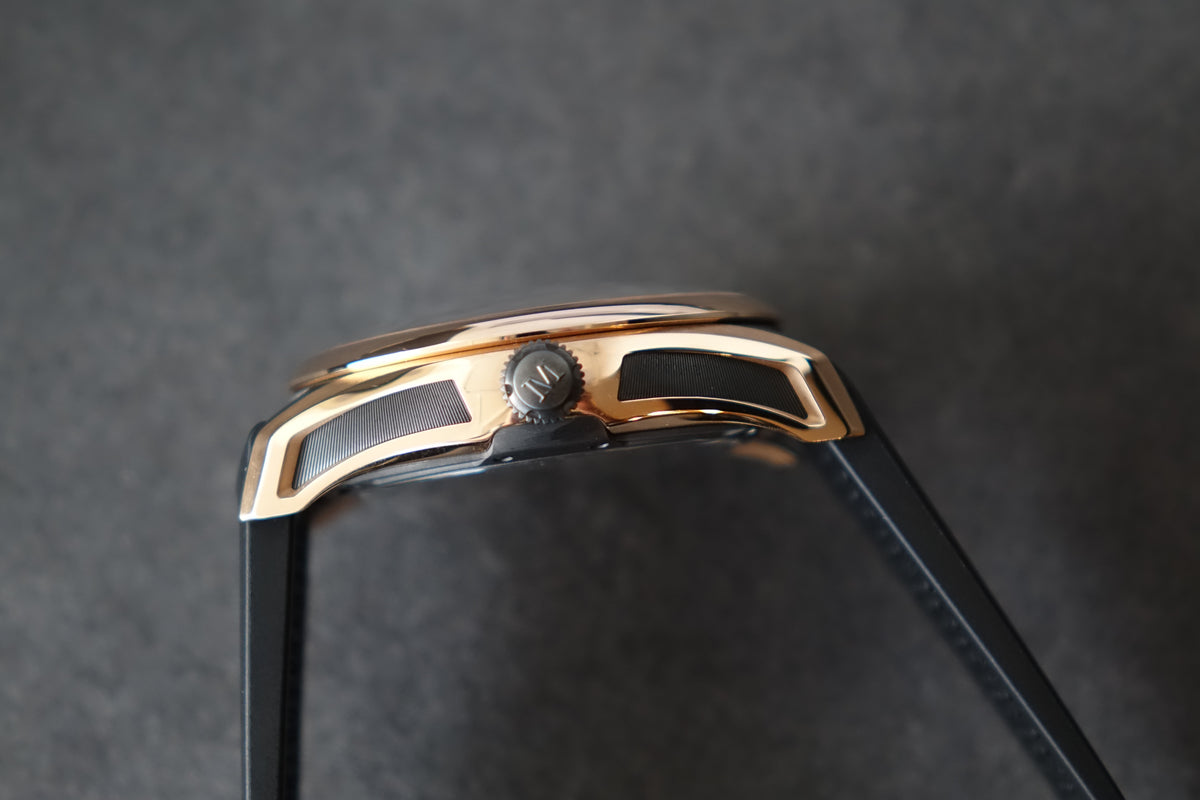 Moser Pioneer Centre Seconds Rose gold titanium 3200-0903