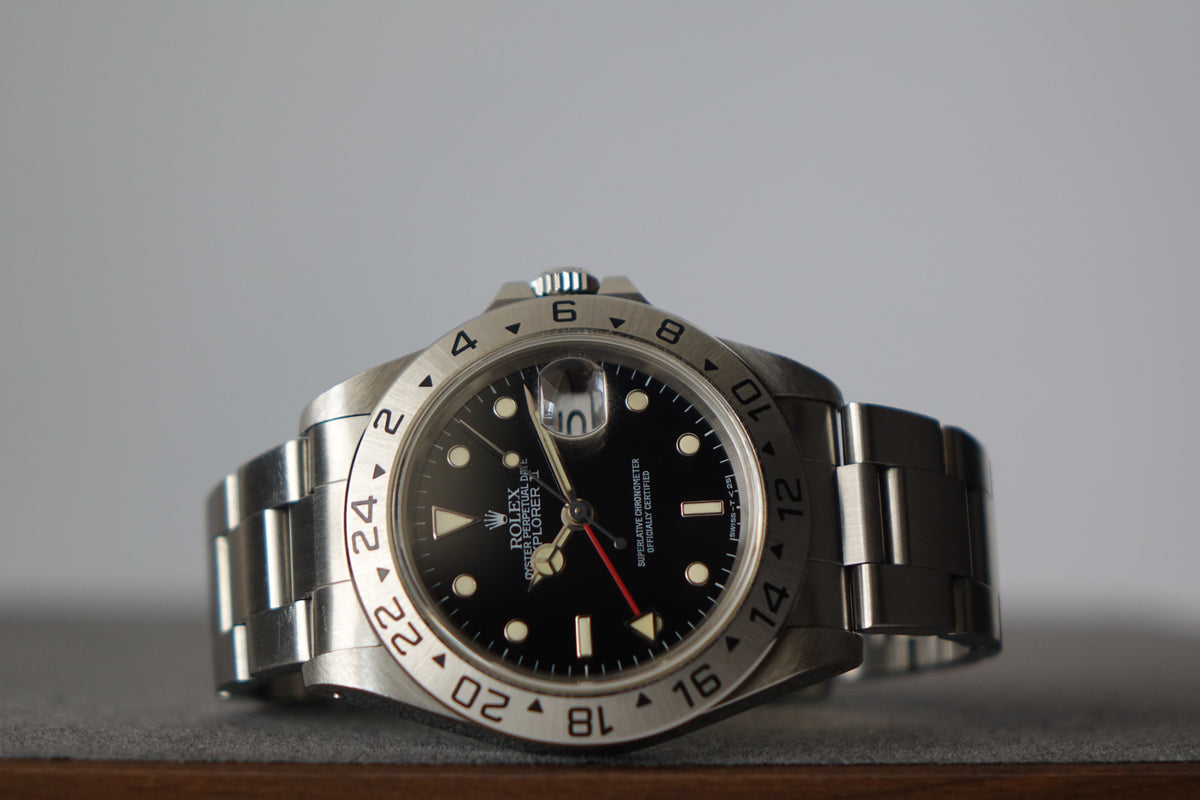 Rolex Explorer 2 II 16570 black tritium creamy patina full set