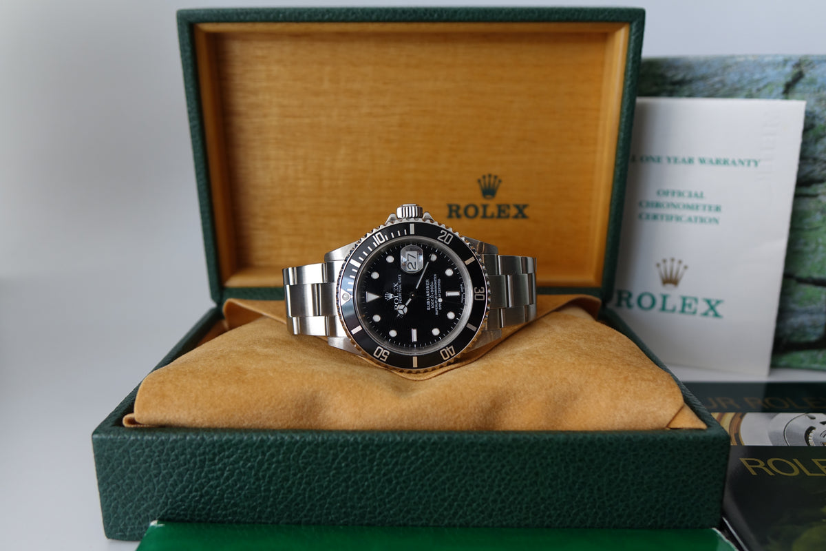 Rolex Submariner Date 16610 full set