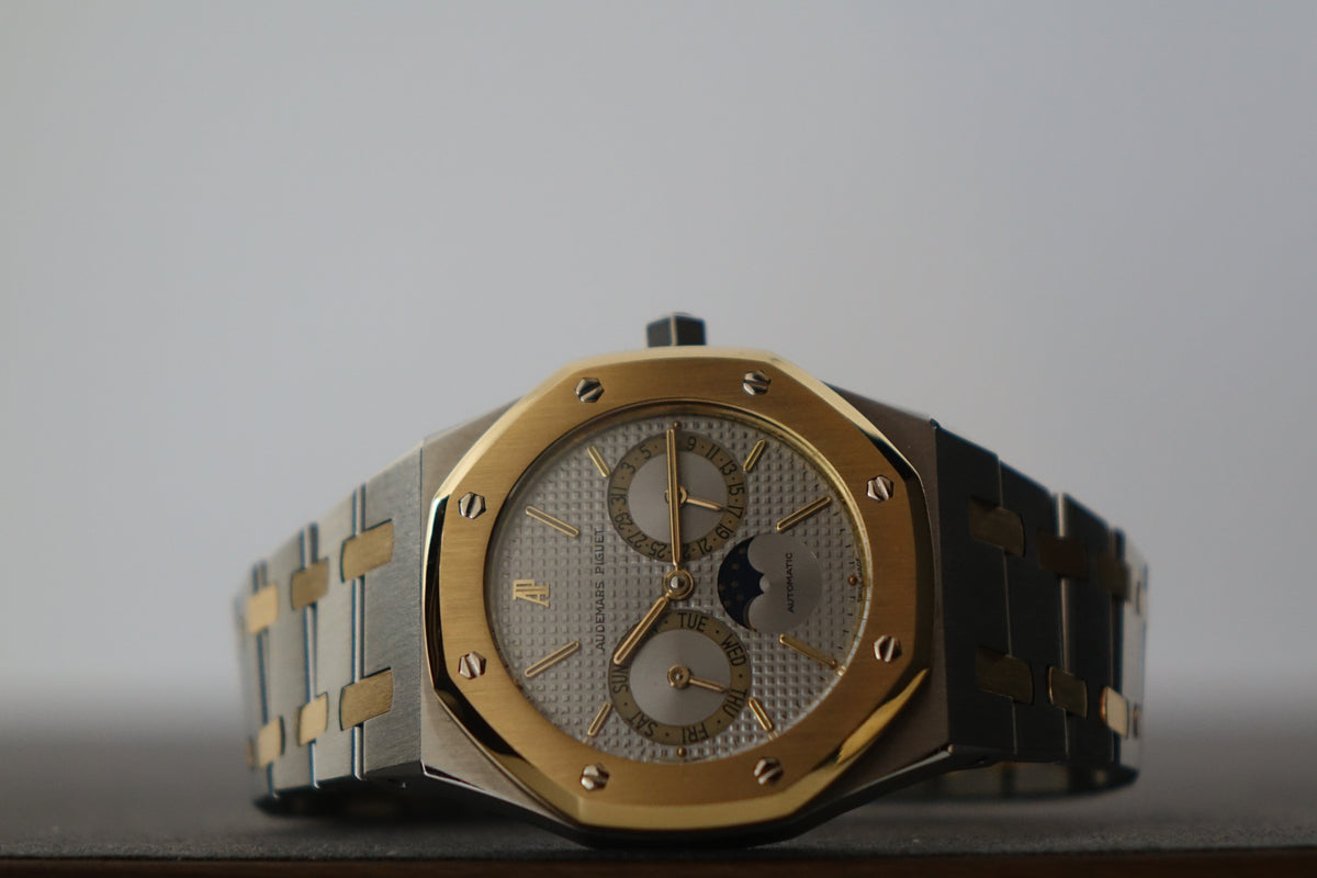 Audemars Piguet Royal Oak Daydate moonphase owl 25594SA watch only