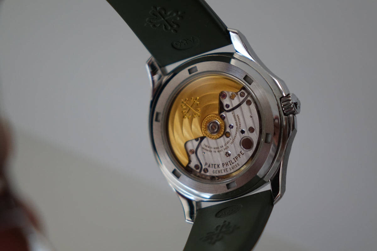 Patek Philippe Aquanaut 5066A-001 grenade dial