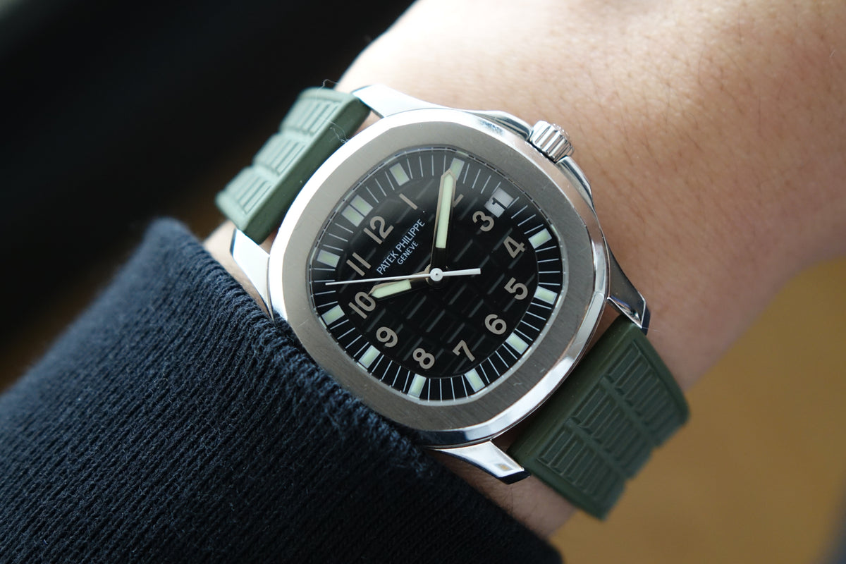 Patek Philippe Aquanaut 5066A-001 grenade dial