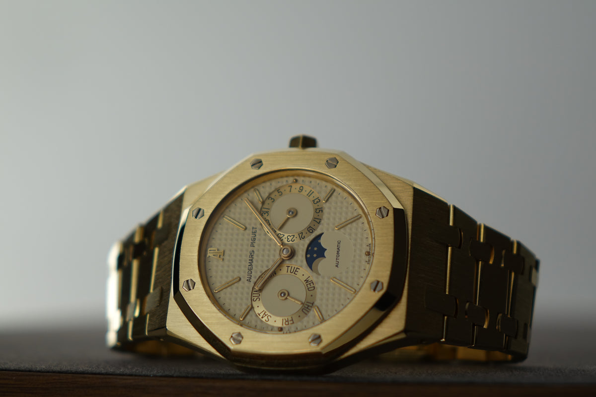 Audemars Piguet Royal Oak Daydate Owl 25594BA