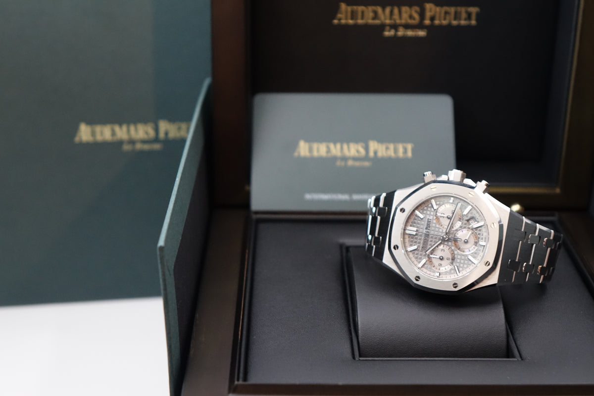 Audemars Piguet Royal Oak Chronograph 26715ST Grey dial 38mm full set