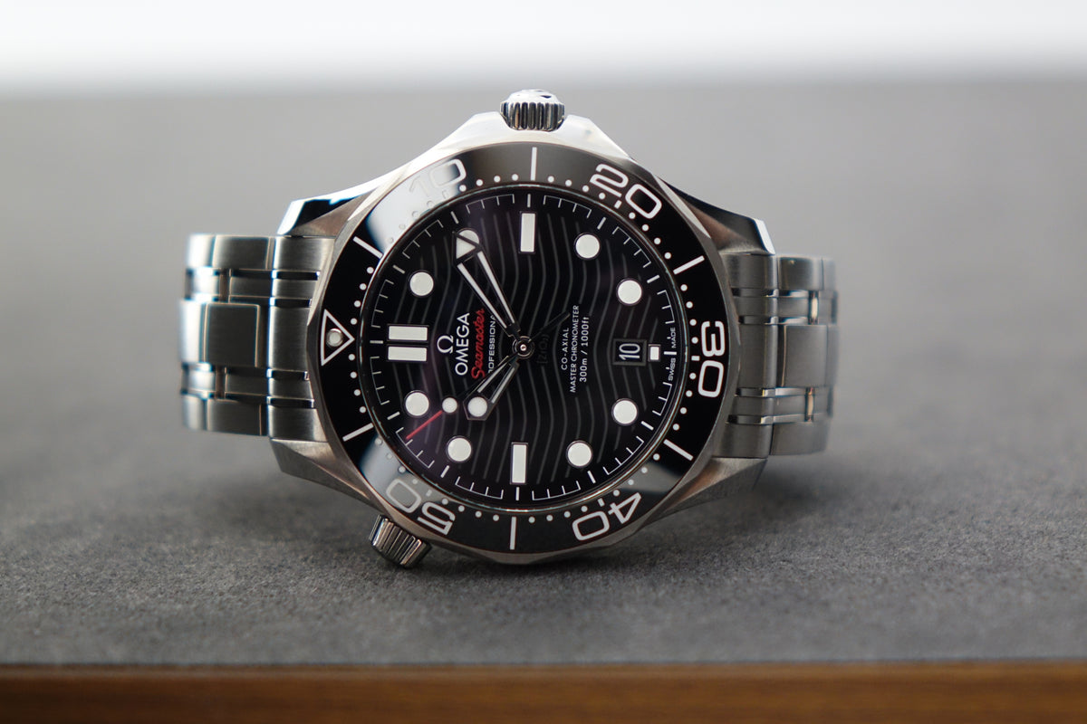 Omega Seamaster SMP 300 black dial 21030422001001 210.30.42.20.01.001