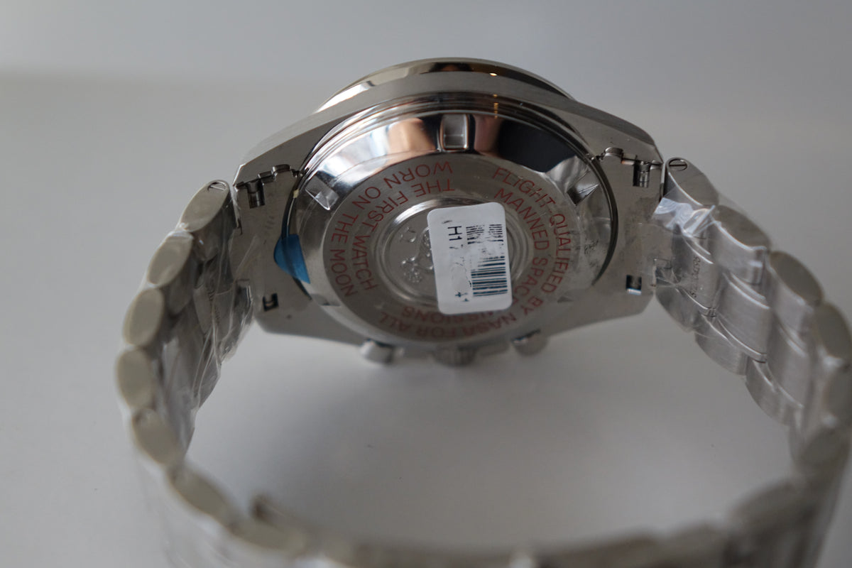 NOS Omega Speedmaster Tintin 311.30.42.30.01.004