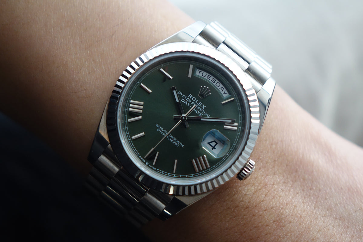 Rolex Daydate 228239 Olive Green Roman dial full set