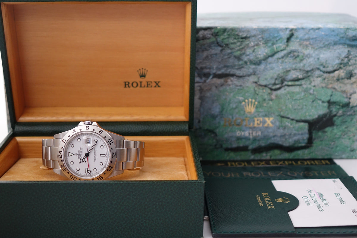 Rolex Explorer 2 16570 Polar No pinholes