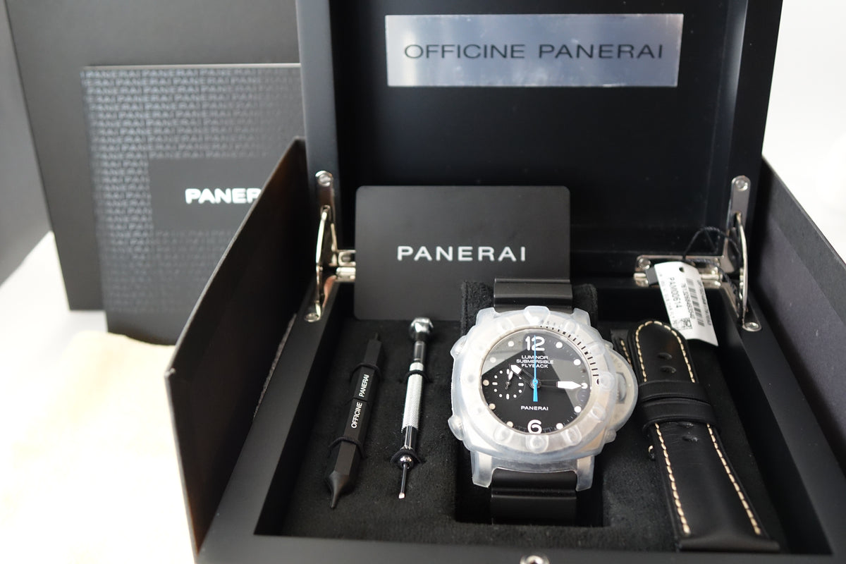 Panerai Luminor Submersible 1950 3 Days Flyback Chrono PAM 614 PAM00614