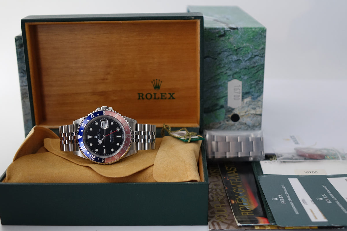 Rolex GMT Master 16700 Swiss only Pepsi jubilee