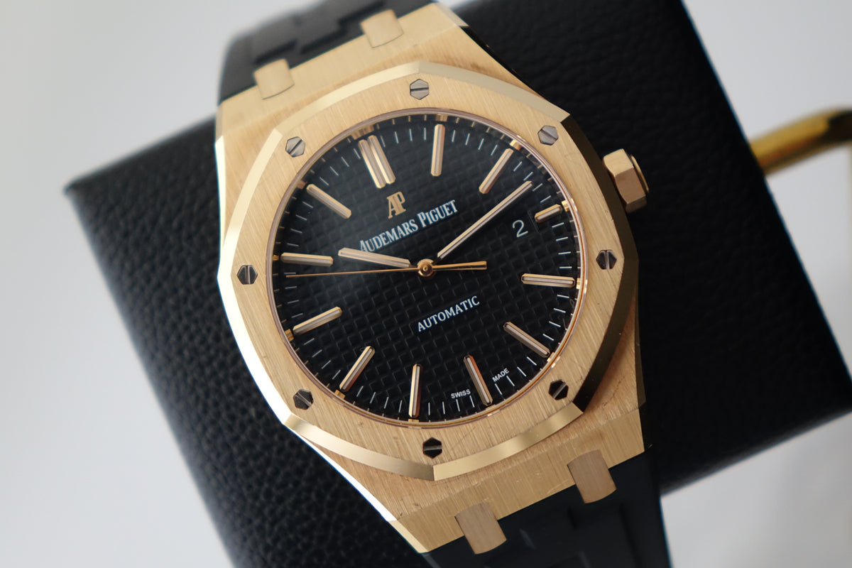 Audemars Piguet Royal Oak 15400OR Black dial