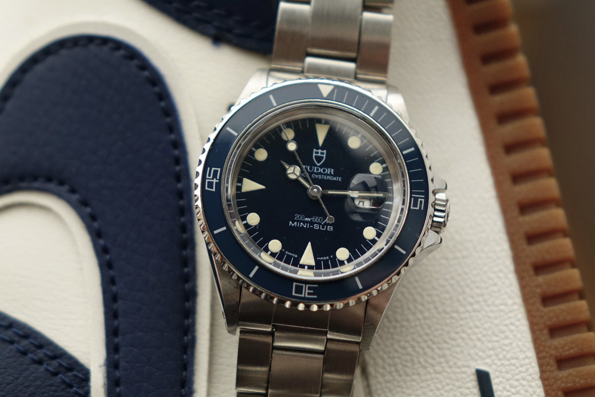 Tudor Submariner 73090 blue mini sub tritium