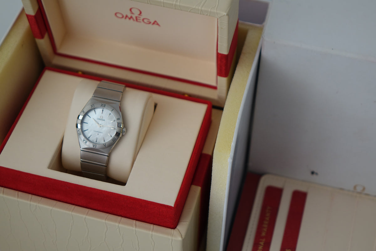 Omega Constellation Quartz White Mother of Pearl Dial 131.10.28.60.05.001